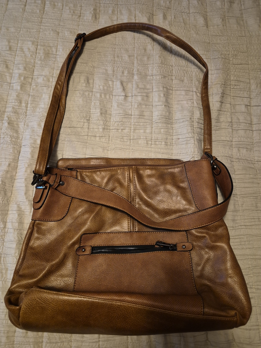 Womens Large Brown Crossbody Great Condition